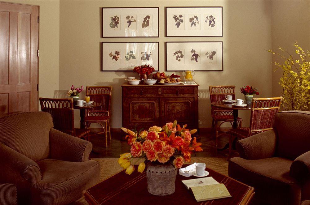 Southbridge Napa Valley St. Helena Interior photo